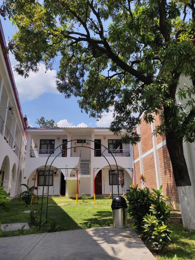 חאאן Hotel El Bosque מראה חיצוני תמונה